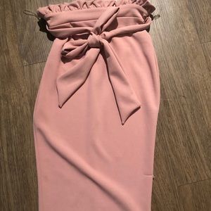 New with tags bow tie skirt